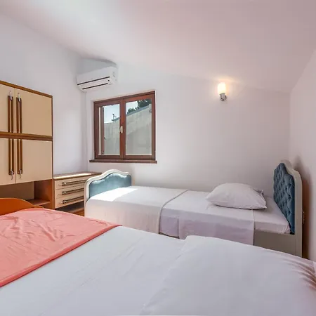 On The Villa Pirovac