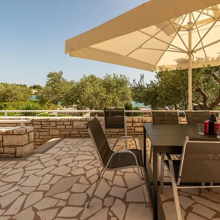 On The Villa Pirovac