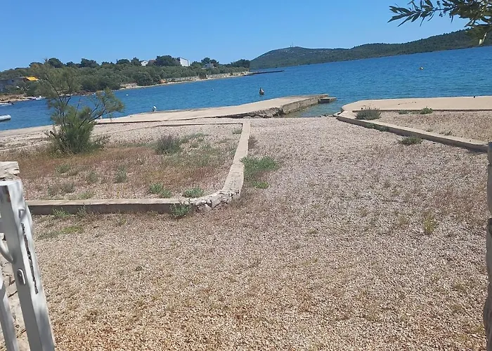 Villa On The Pirovac