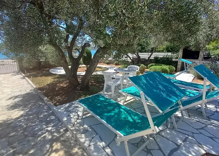 On The Villa Pirovac