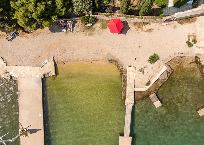 Villa On The Pirovac