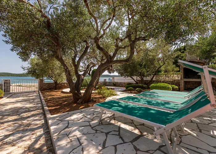 On The Villa Pirovac